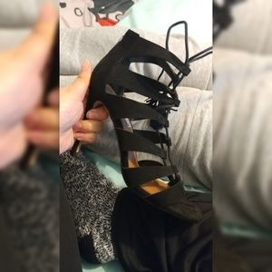 Black Steve madden heels